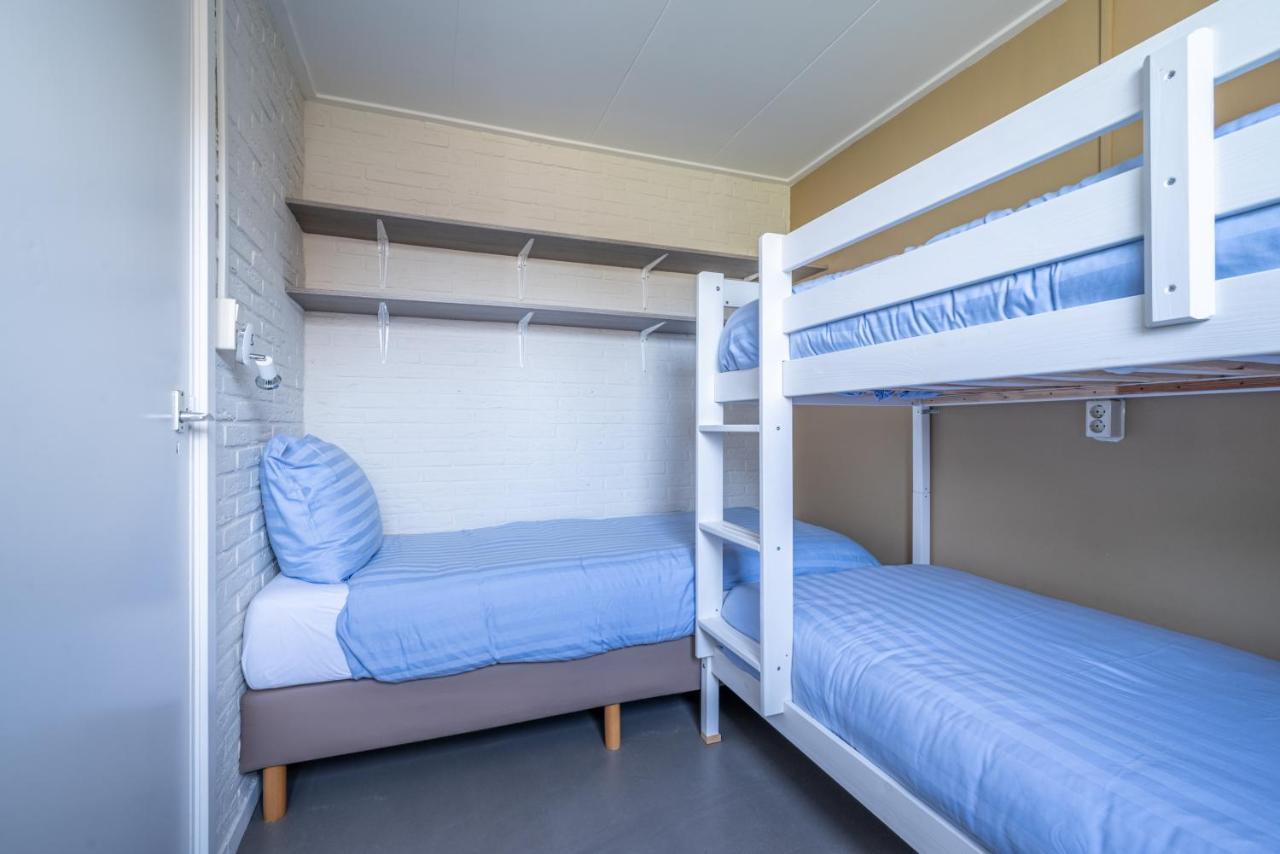 Zeester Serooskerke  Buitenkant foto